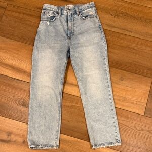 Abercrombie & Fitch The Ankle Straight Ultra High Rise 26 | 2